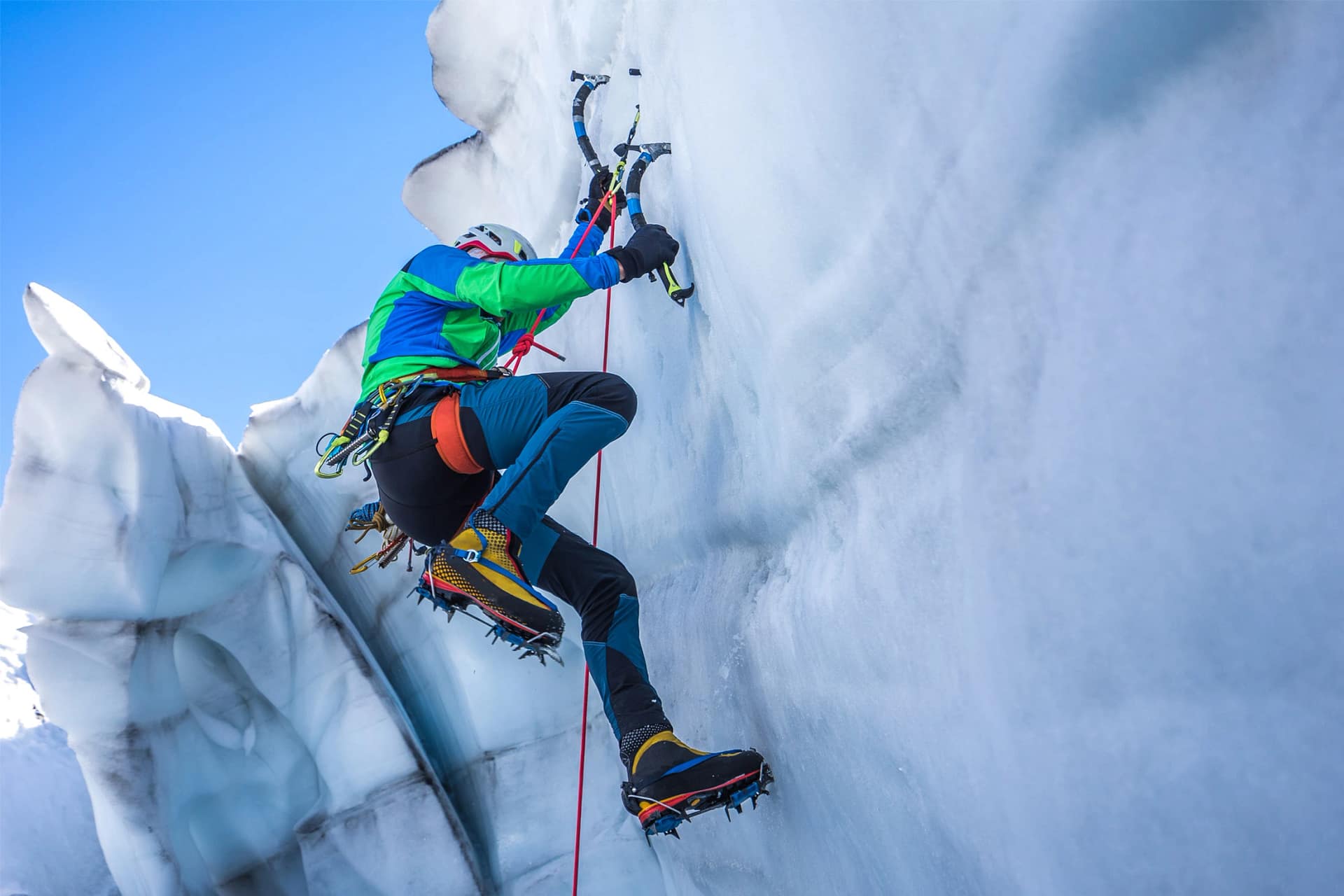 Belay Rock Climbing A Skill Every Climber Should Master C A M P E R